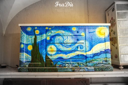 Credenza in legno Notte stellata di Van Gogh
